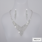 Celebrity Edition: Diamond Affair Necklace Set – Wedding & Party Look ✨
